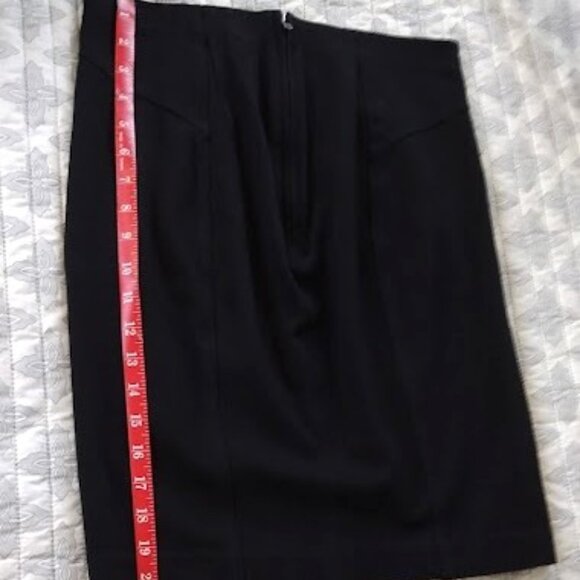 Ann Taylor Straight Skirt - Picture 1 of 3